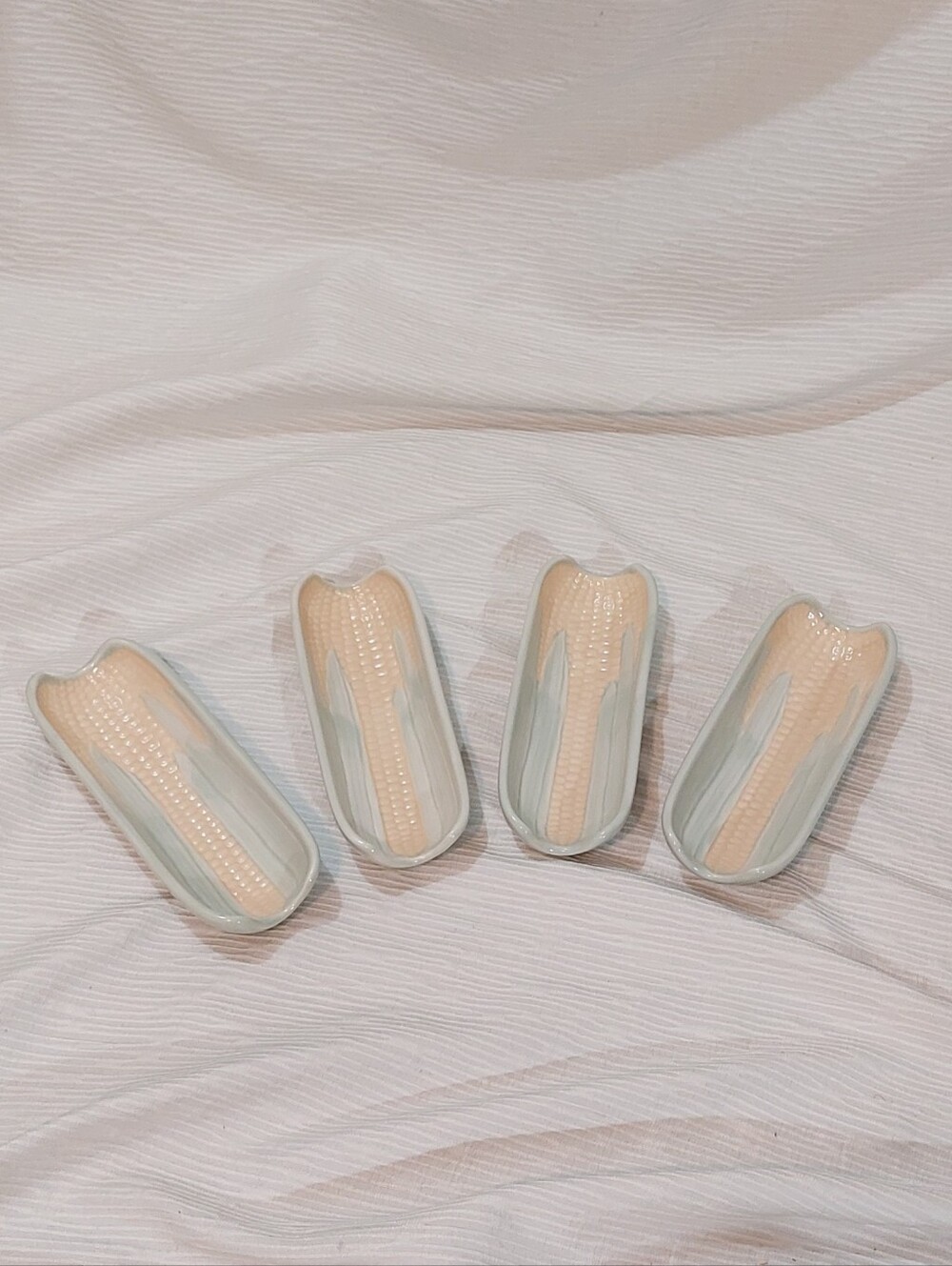 Pfaltzgraff Corn Holder